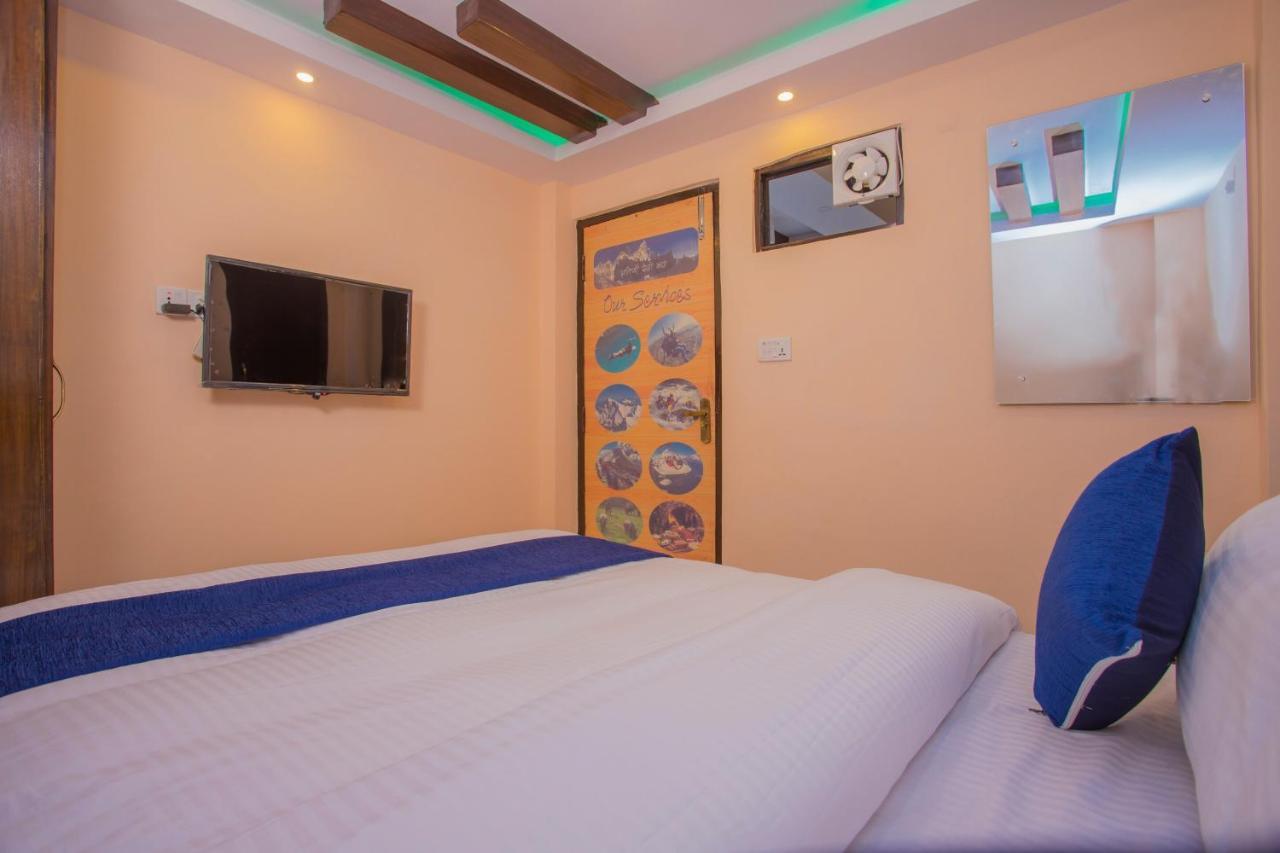 Oyo Hotel Antique Kutty Katmandu Dış mekan fotoğraf