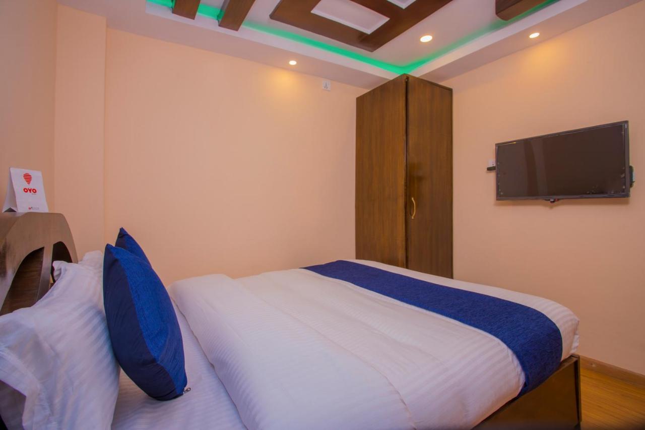 Oyo Hotel Antique Kutty Katmandu Dış mekan fotoğraf